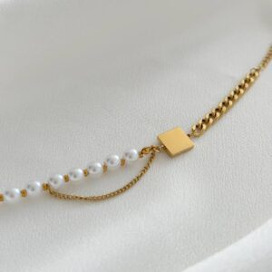 Bransoletka ze stali chirurgicznej Biały Kwadrat